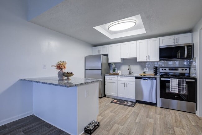 Photo - Annhurst (OH)