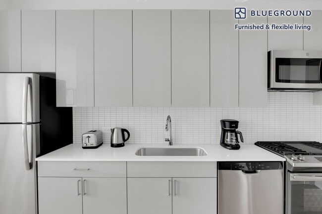 Photo - 808 W Van Buren St Unit SI FL7-ID539