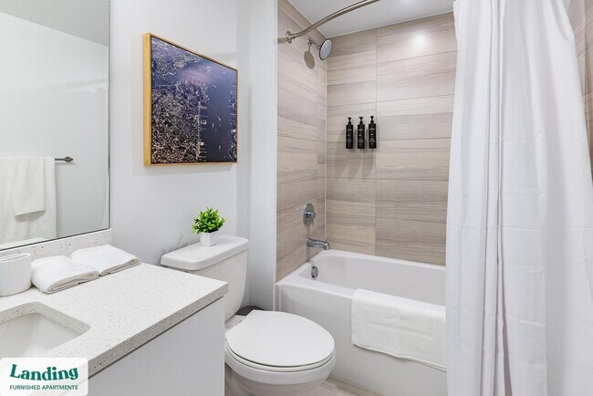 Photo - 200 NE 1st Ave Unit 711