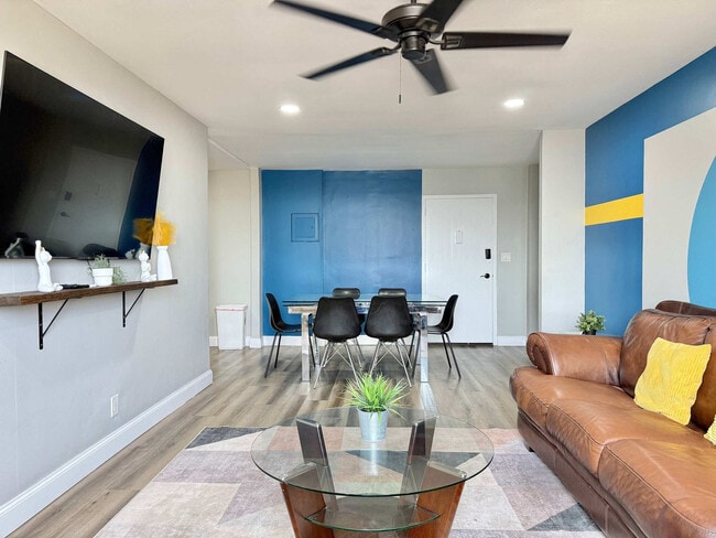 Photo - 215 Piedmont Ave NE Unit ID1299409P