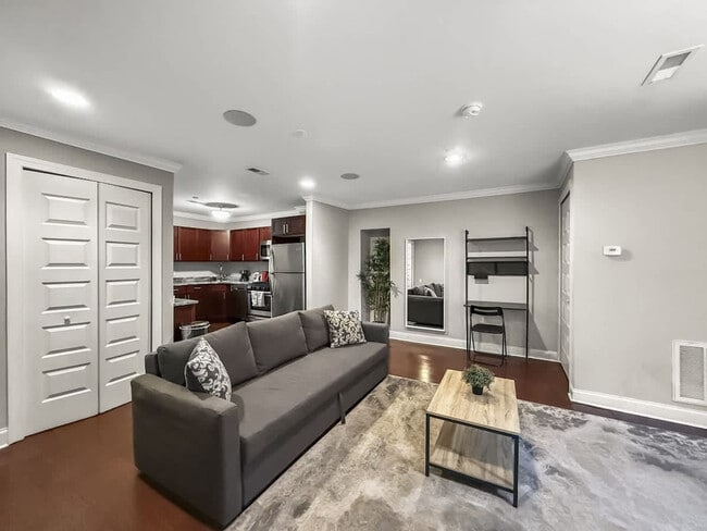 Building Photo - 601 S 2nd St Unit ID1055960P