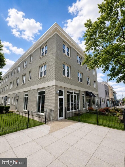 Photo - 1352 Longfellow St NW Unit 206