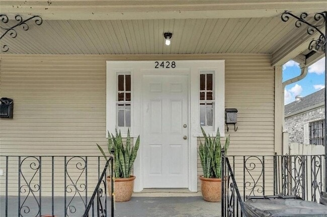 Photo - 2428 Eagle St