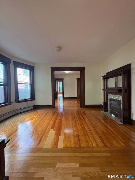 Photo - 788 Elm St