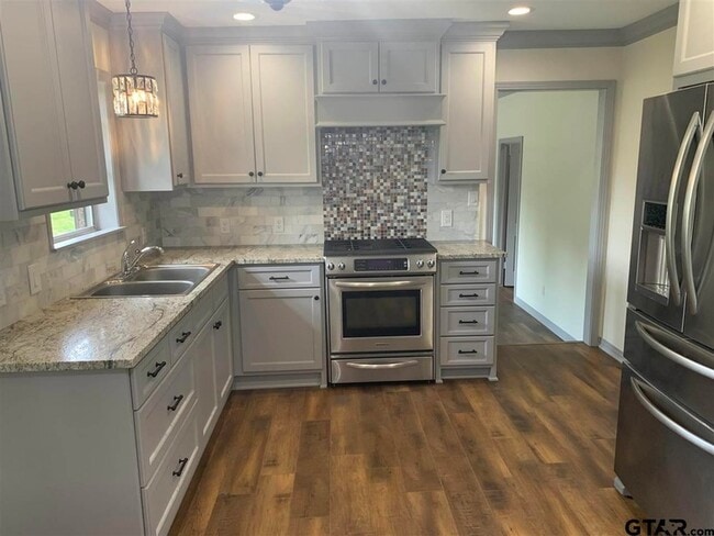 Photo - 10205 County Rd 272