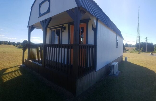 Photo - Karagan Cottage & Hudson's Boat House