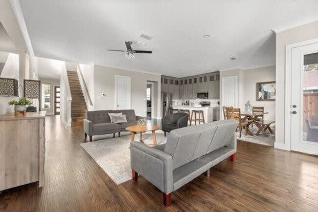 Photo - 1524 McBroom St Unit SI ID1018275P