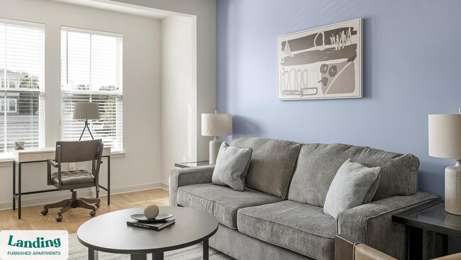 Building Photo - 3237 Memorial Blvd Unit 8205.1411462