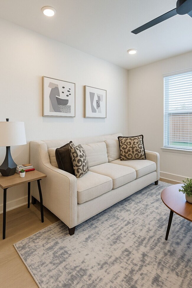 Photo - 601 Graham Dr Unit SI ID1579179P