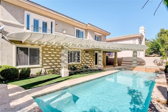 Photo - 520 Proud Eagle Ln