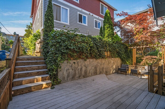 Photo - 219 Nickerson St Unit ID1036023P