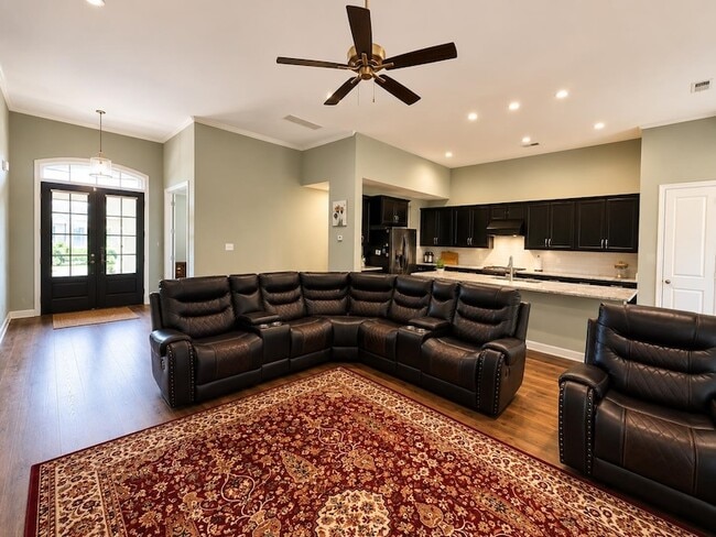 Photo - 1157 Mountain Side Dr