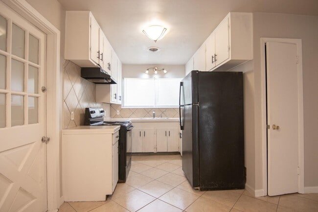 Photo - 3714 Ridgemont Dr