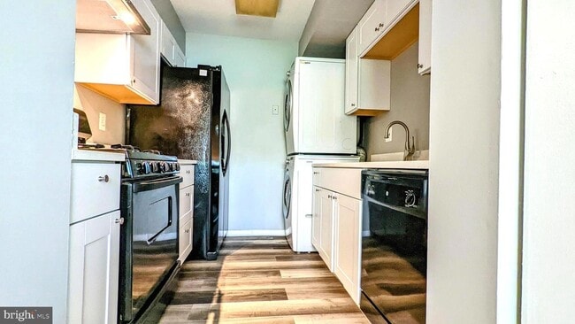 Photo - 1703 Fountain Rock Way Unit B
