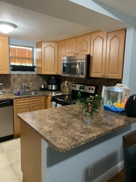 Photo - 8290 Lake Dr Unit 502