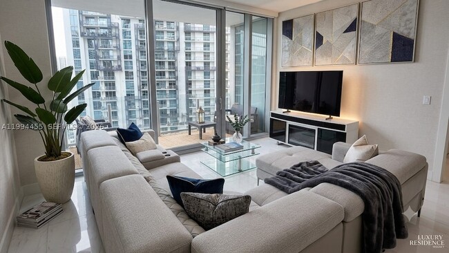 Photo - 300 S Biscayne Blvd Unit 3409W
