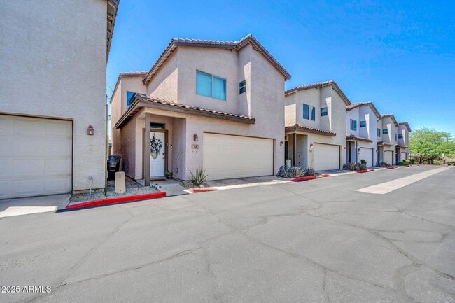 Photo - 3034 N 39th St