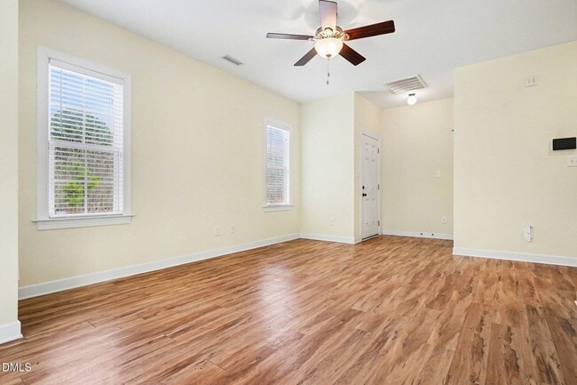 Photo - 1471 Thanksgiving Fire Rd