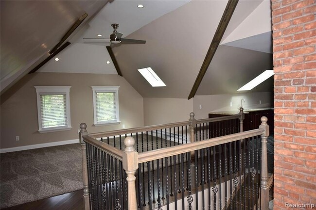 Photo - 3716 Lincoln St Unit 5