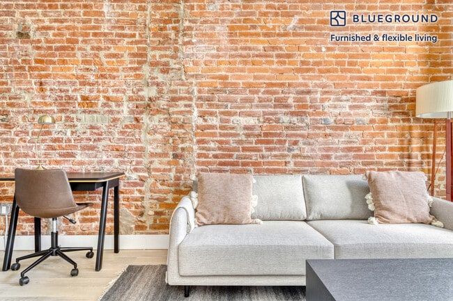 Photo - 1012 Pennsylvania Ave. SE Unit FL3-ID406