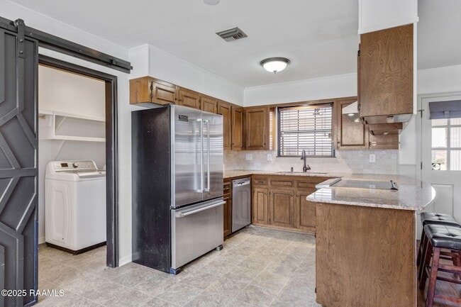 Photo - 315 S Philo Dr