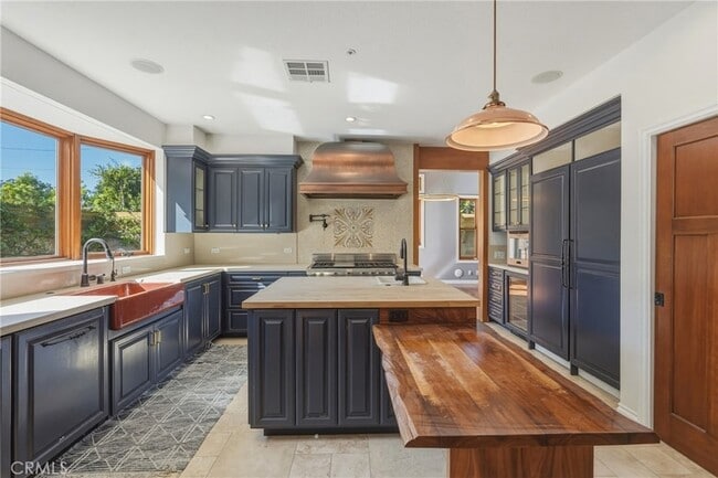 Photo - 6750 Andover Ln