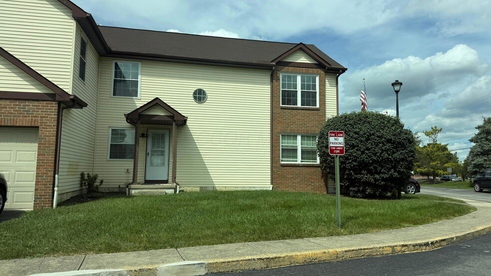 Photo - 4803 King Albert Dr Unit 18B