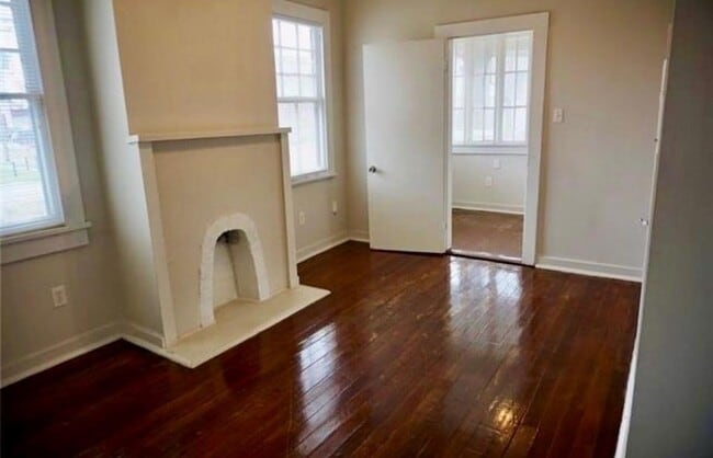 Photo - 8205 Nelson St Unit A