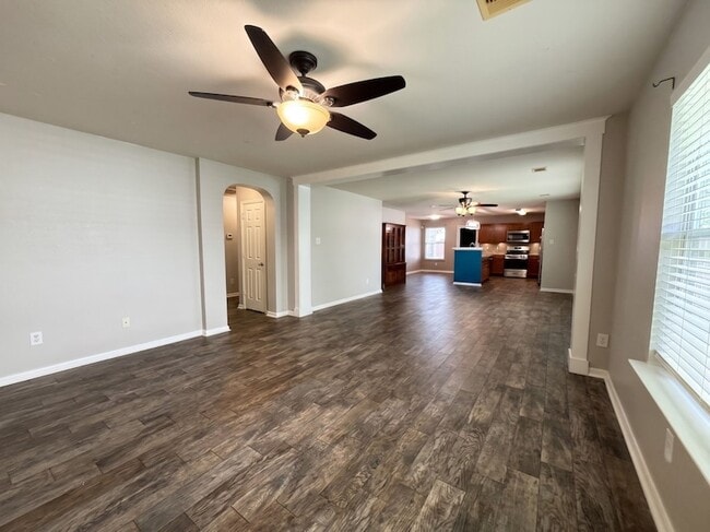 Photo - 8102 Sanders Glen Ln