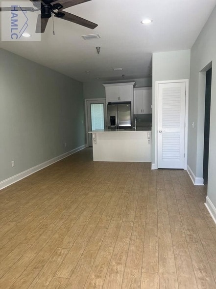 Photo - 218 S 5th St