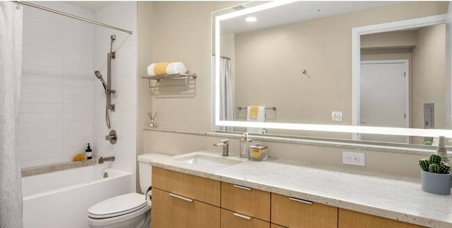 Photo - 1100 112th Ave NE Unit ID1280461P