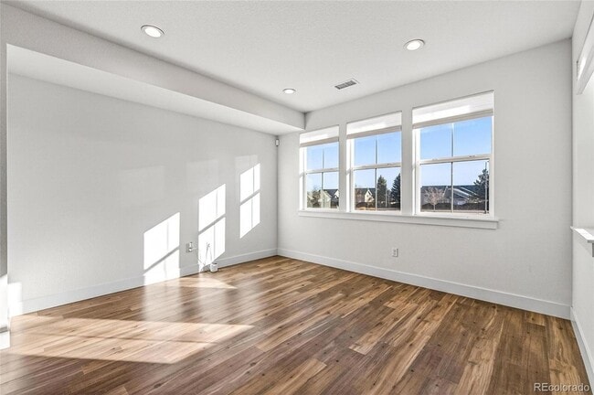 Photo - 10270 Milwaukee Cir