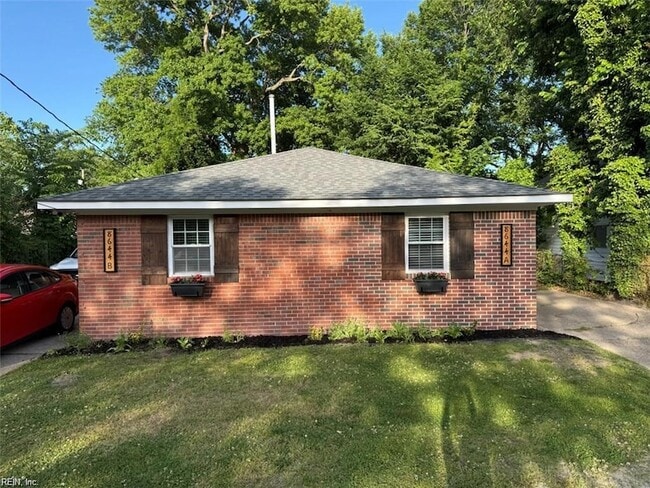 Building Photo - 8644 Chesapeake Blvd