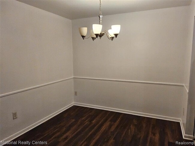 Photo - 29144 Lund Ave