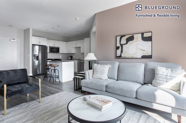 Photo - 5535 Westlawn Ave Unit SI FL3-ID986