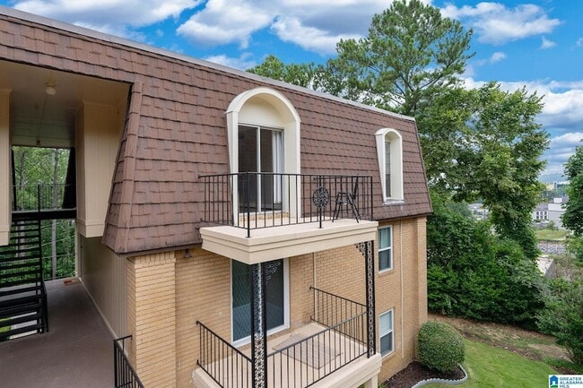 Building Photo - 159 Old Montgomery Hwy