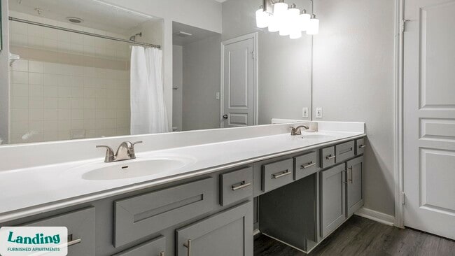 Photo - 2500 Woodland Park Dr Unit E210.1408857