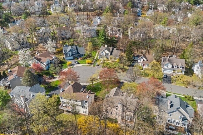 Photo - 70 Hartley Ln