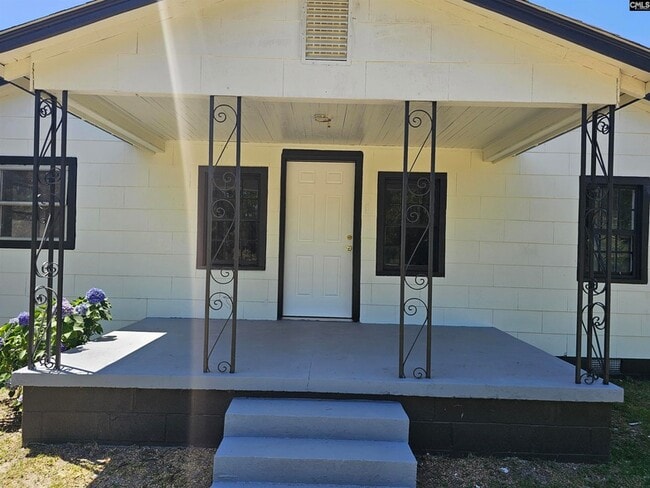 Photo - 808 Peachtree Rock Rd