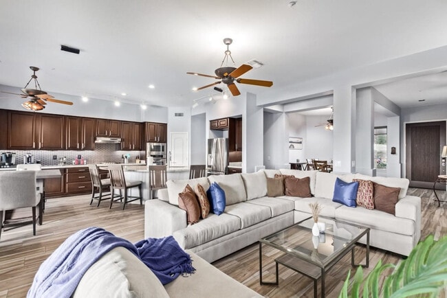 Building Photo - 11020 N 138th Way Unit SI ID1558591P