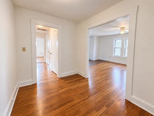 Photo - 163 Union St Unit 2