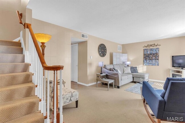 Photo - 1656 Herault Pl