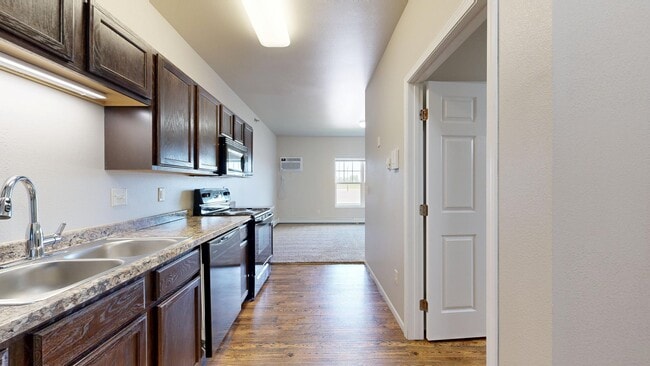 Photo - Falcon & Mallard Heights