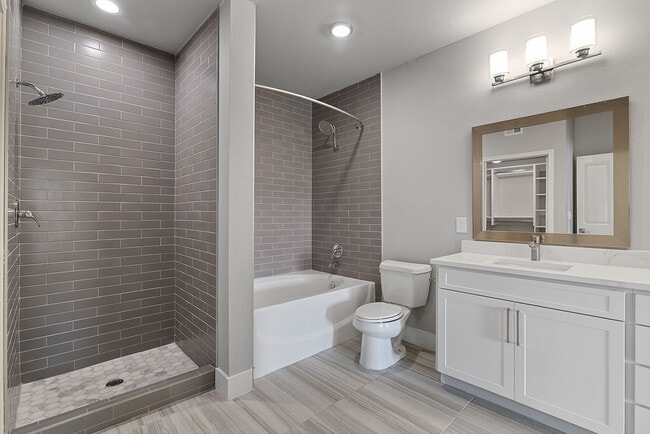 Photo - Beacon Lakes