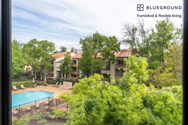 Photo - 1600 Villa St Unit FL3-ID939