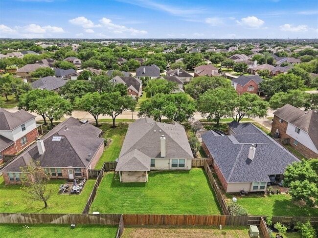 Photo - 18010 Timber Crossing Ln