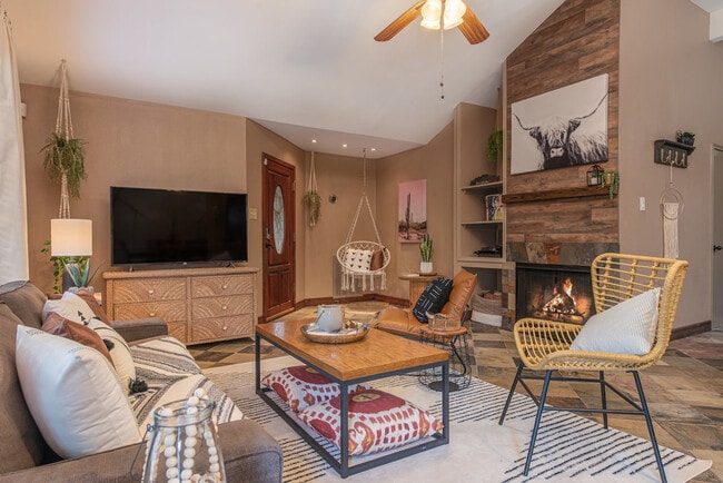Photo - 20415 Linden Tree Dr Unit SI ID1607398P