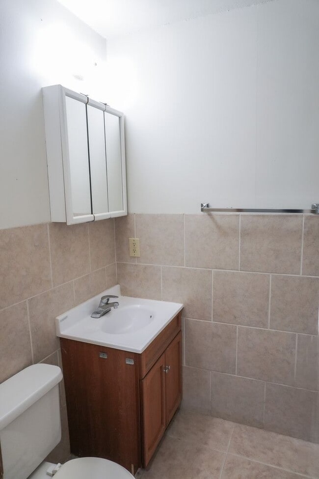 Photo - Valley View Apartments