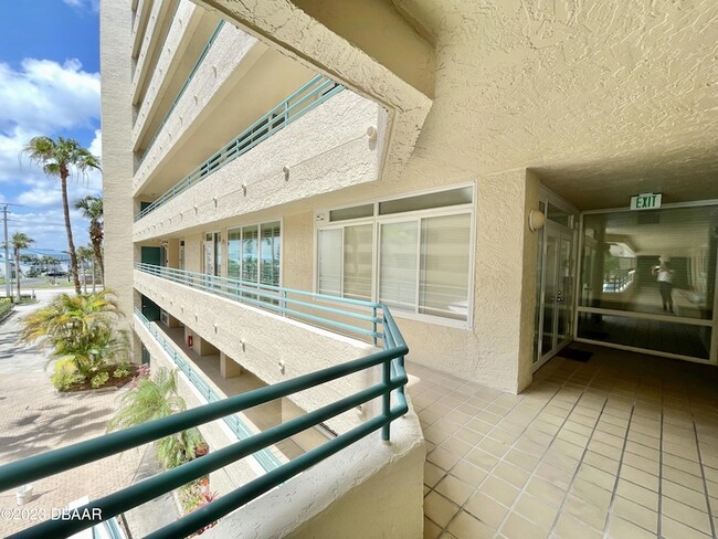 Photo - 4575 S Atlantic Ave Unit 6203