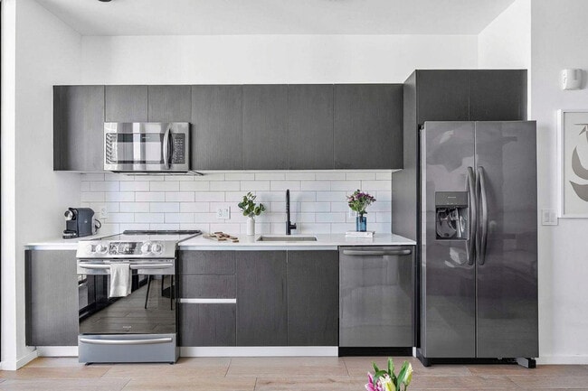 Photo - 398 NE 5th St Unit ID1372283P